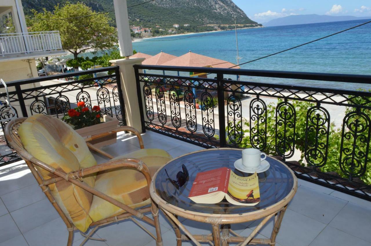 Vanessa Studios Poros  Exterior photo