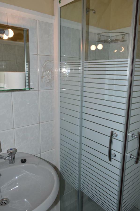 Vanessa Studios Poros  Exterior photo