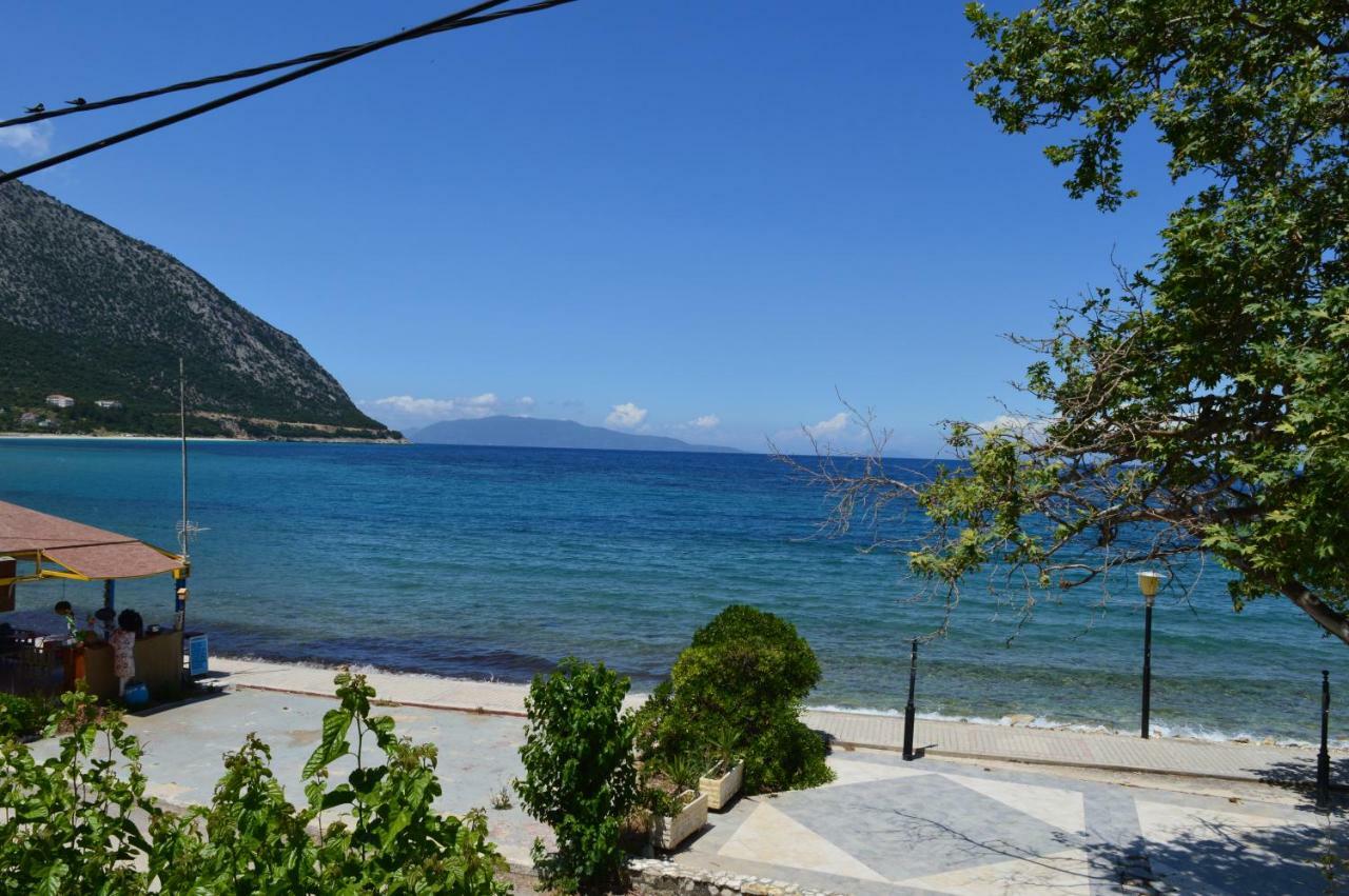 Vanessa Studios Poros  Exterior photo